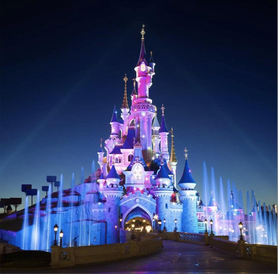 Disneyland-Paris 6Pers, Wifi, Garden Монтеврен Екстериор снимка